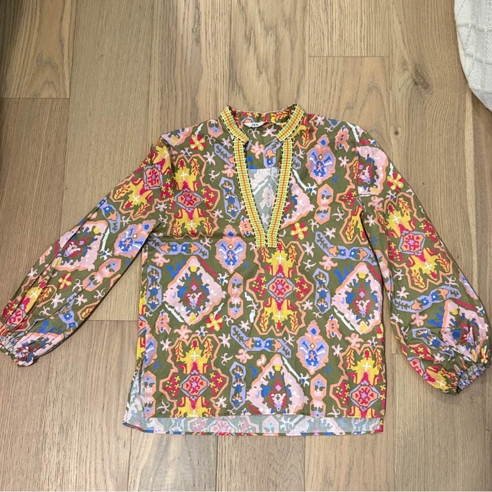 Zara Long-Sleeve Printed Tunic Top - Olive Multi